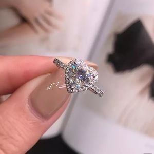 ❤️Stunning 925 Sterling Silver Ring❤️With AAA Zirconia Heart❤️Size 9❤️